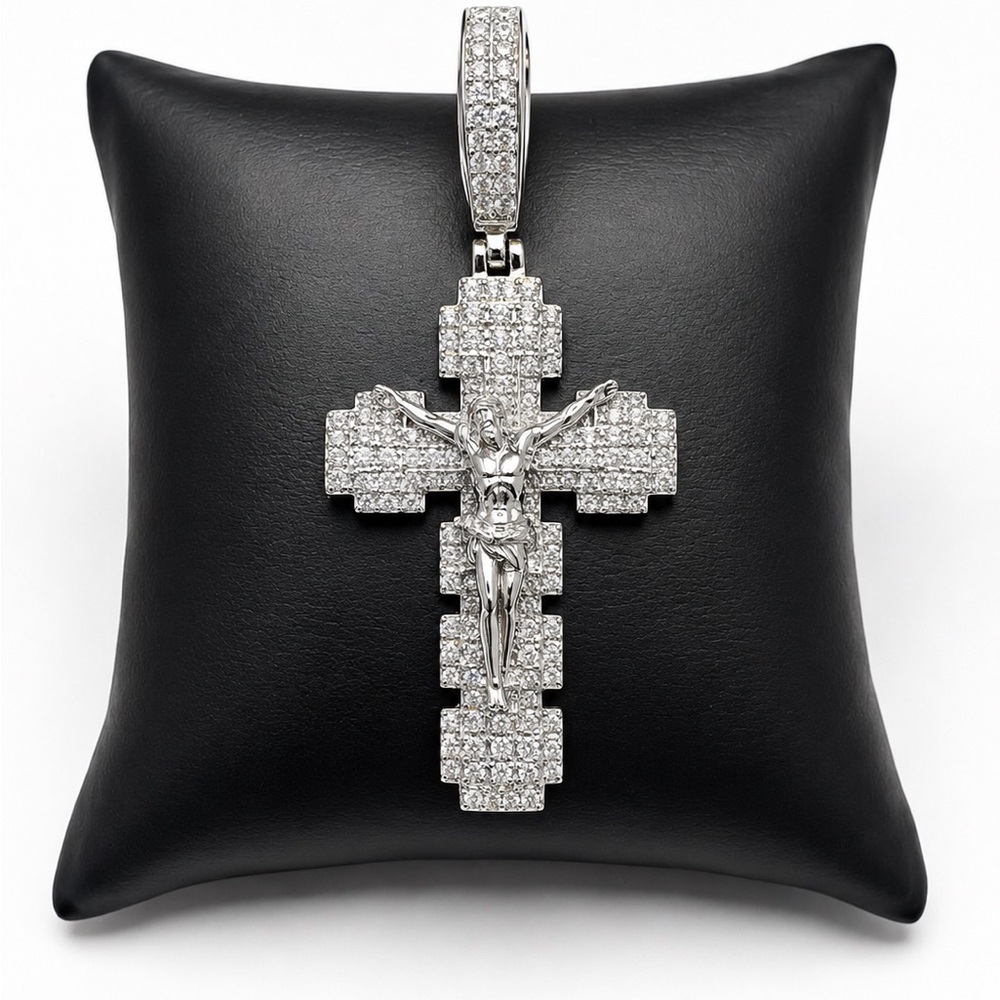 925 Sterling Silver 3.00CTW MOISSANITE Crucifix Cross Men’s Pendant
